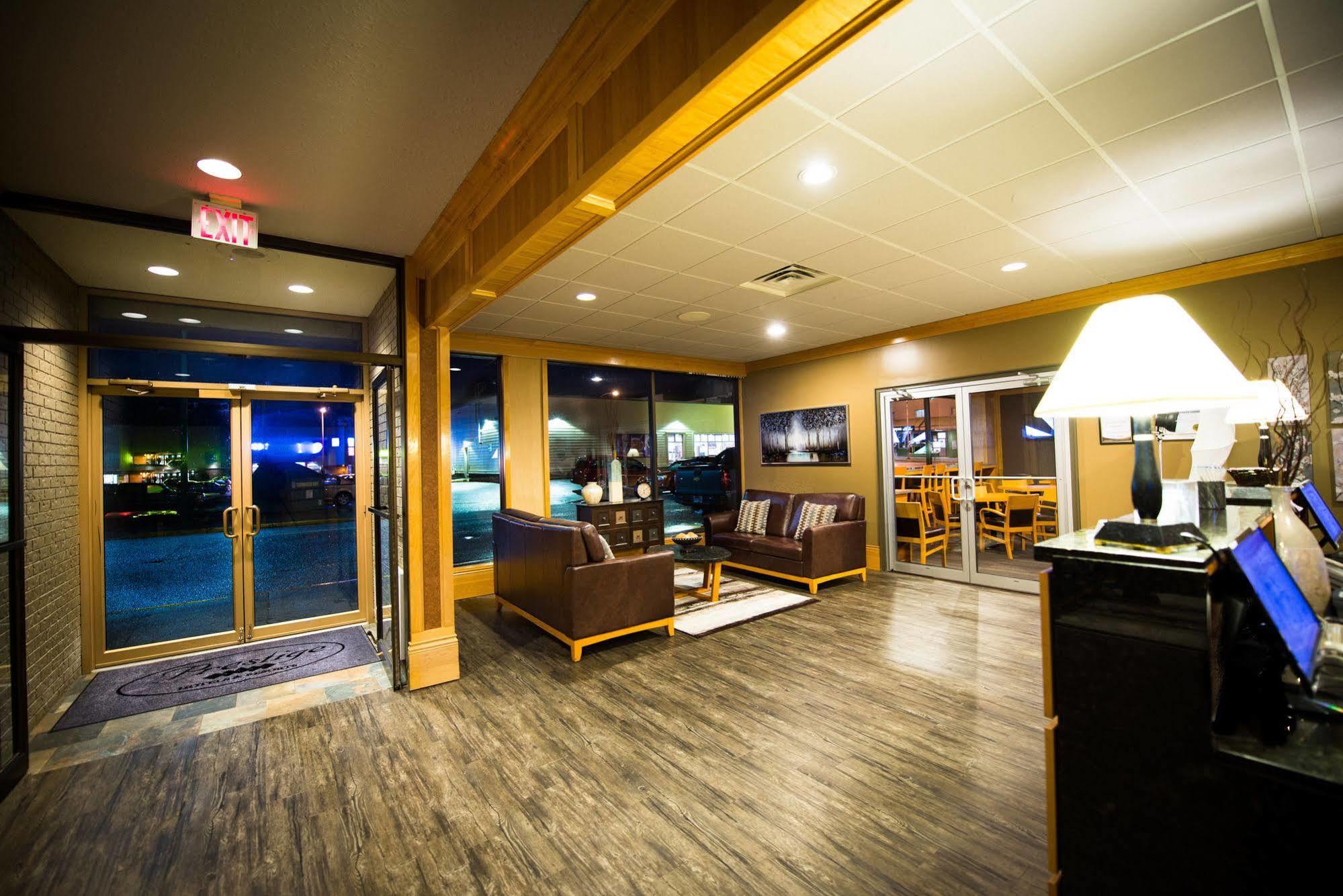 Prestige Oceanview Hotel Prince Rupert Exterior foto